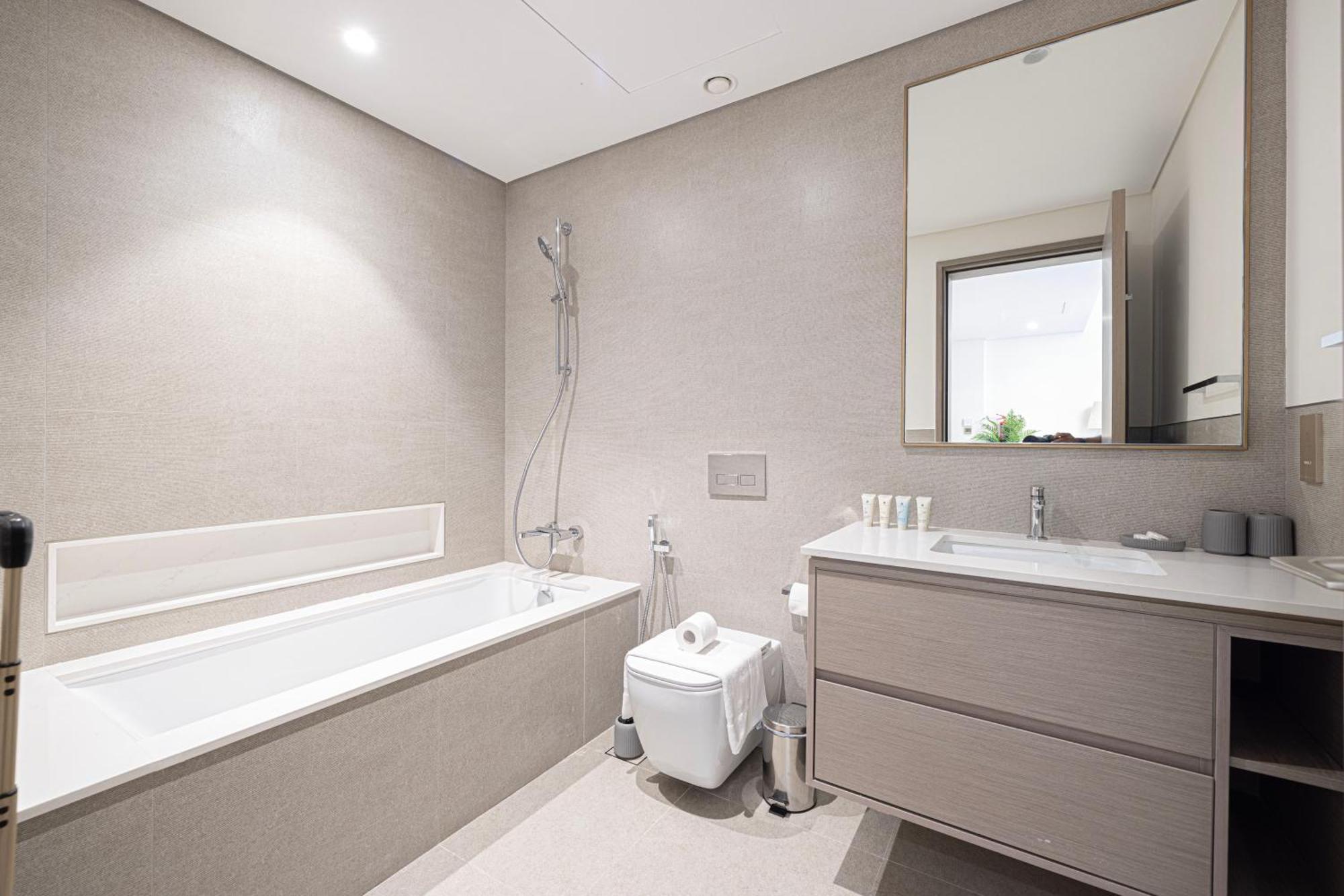 Emaar Grande - Elegant 1 Bedroom - Infinity Pool - 1min To Mall And Burj Khalifa Dubai